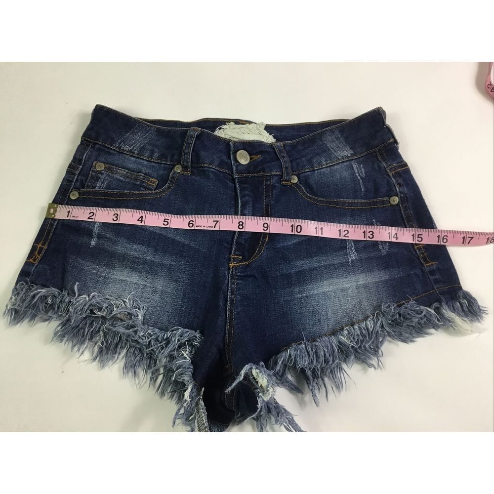 Celebrity Pink Denim booty Shorts Womens Size 1 distressed med rise Waist 26 - Picture 6 of 9